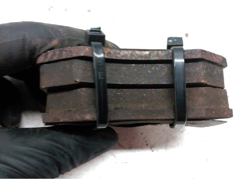 Recambio de pastillas de freno delanteras para peugeot 205 berlina referencia OEM IAM   