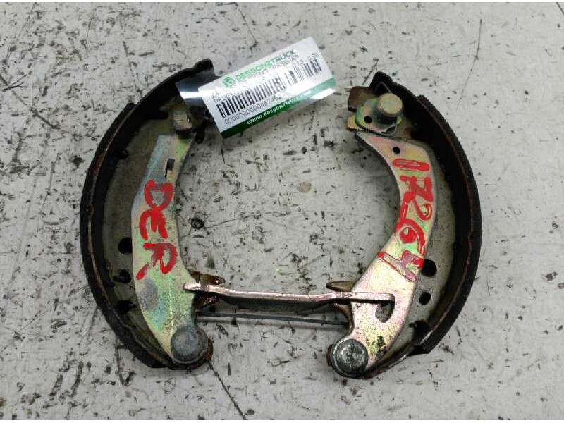 Recambio de zapatas de freno traseras para peugeot 205 berlina referencia OEM IAM   