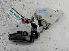 Recambio de cerradura puerta trasera derecha para nissan almera (n15) gx referencia OEM IAM 8255261U01  