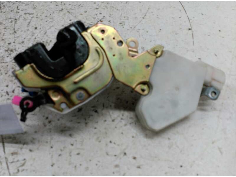 Recambio de cerradura puerta delantera derecha para nissan almera (n15) gx referencia OEM IAM   