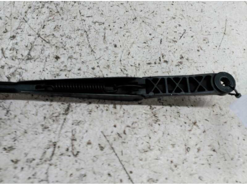 Recambio de brazo limpia delantero derecho para seat ibiza (6k1) sport referencia OEM IAM 6K1955408F  