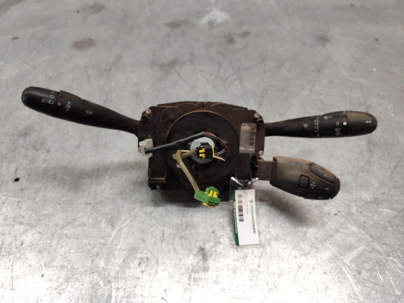 Recambio de mando multifuncion para peugeot 207 urban referencia OEM IAM 96630732XT  