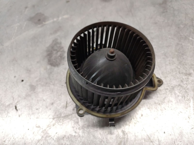 Recambio de ventilador calefaccion para iveco daily iv caja/chasis 70c17, 70c17 /p referencia OEM IAM 5m8626100  