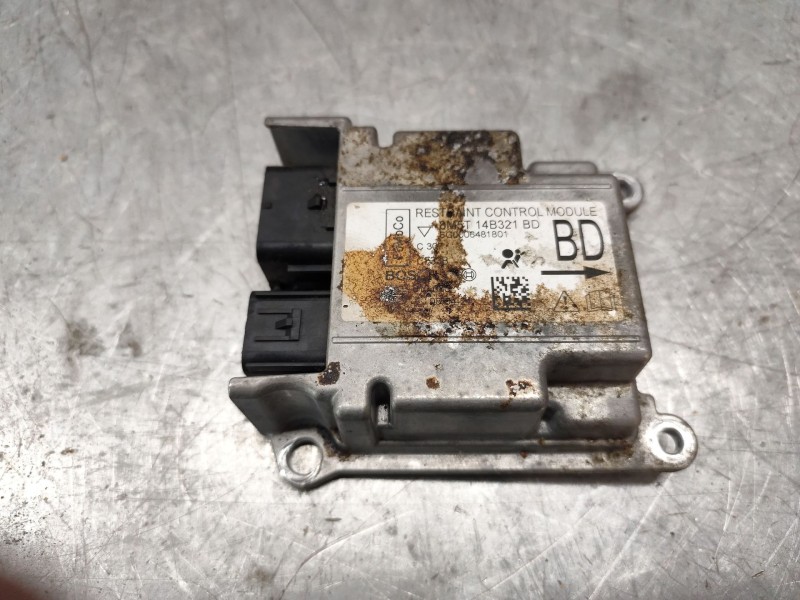 Recambio de centralita airbag para ford focus berlina (cap) 1.6 tdci cat referencia OEM IAM 8M5T14B321BD  