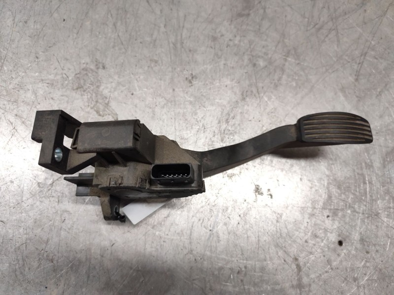 Recambio de pedal acelerador para iveco daily iv caja/chasis 70c17, 70c17 /p referencia OEM IAM 5801333490  
