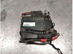 Recambio de caja reles / fusibles para ford focus lim. (cb8) titanium referencia OEM IAM 18023  