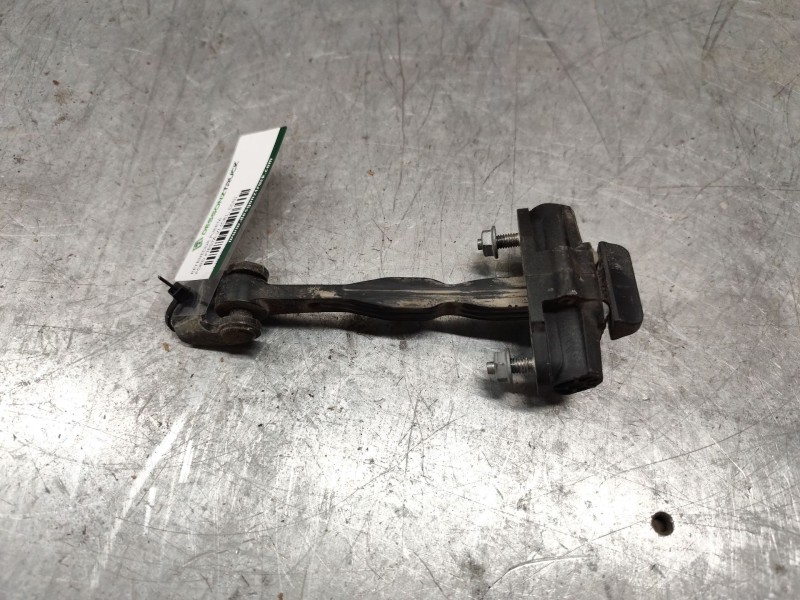 Recambio de retenedor puerta para ford fiesta vi (cb1, ccn) 1.25 referencia OEM IAM traseroderecho  