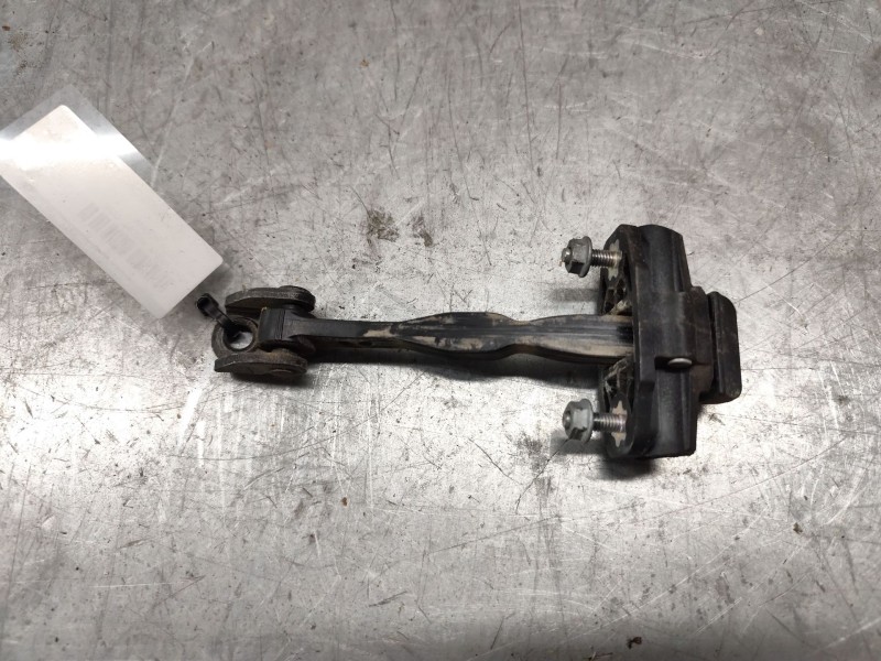 Recambio de retenedor puerta para ford fiesta vi (cb1, ccn) 1.25 referencia OEM IAM traseroizquierdo  