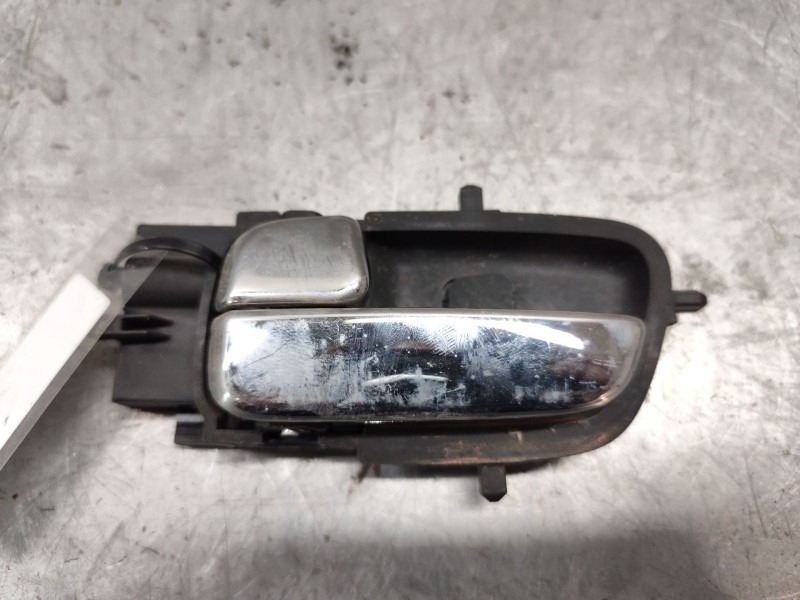 Recambio de maneta interior delantera izquierda para hyundai i20 city s referencia OEM IAM   