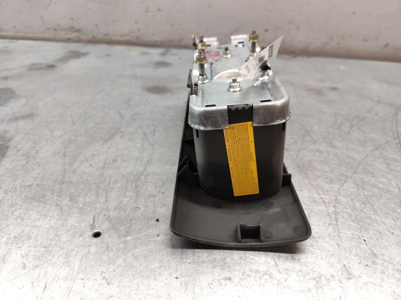 Recambio de airbag delantero derecho para dacia logan ambiance referencia OEM IAM 8200213634E  