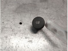 Recambio de boton antiniebla trasero para iveco daily iv caja/chasis 35c15 referencia OEM IAM  3 PINS 