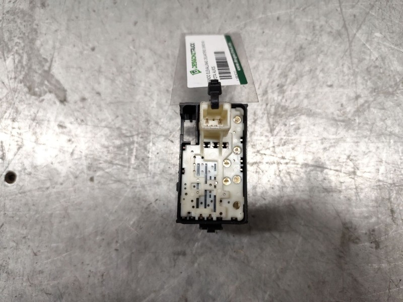 Recambio de mando elevalunas delantero derecho para toyota auris active referencia OEM IAM 192801  5 PINS