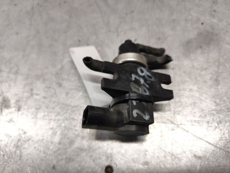 Recambio de valvula aire adicional para seat toledo (1m2) signo referencia OEM IAM 1j090662738  