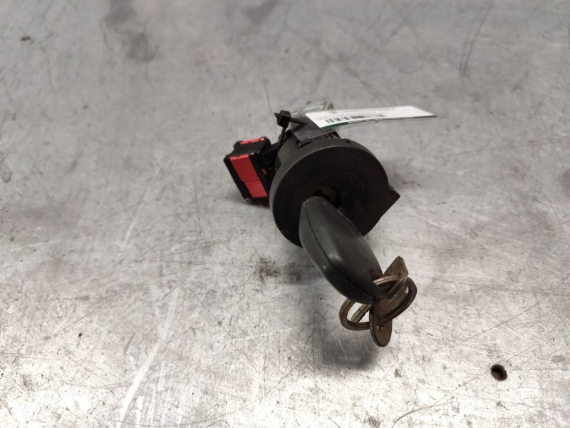 Recambio de conmutador de arranque para renault master kofferaufbau l3h1 3,5t referencia OEM IAM 8200405701f  n0502060