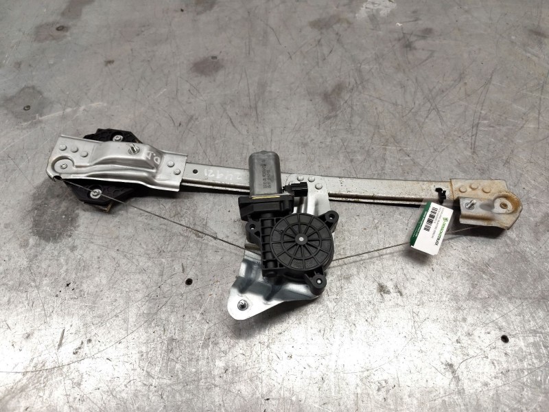 Recambio de elevalunas delantero derecho para dacia sandero ii 1.2 referencia OEM IAM m13616c00  