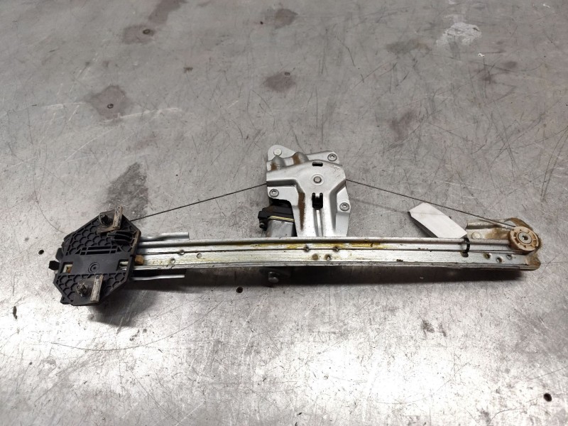 Recambio de elevalunas delantero derecho para dacia sandero ii 1.2 referencia OEM IAM m13616c00  