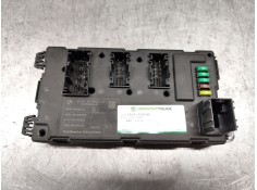 Recambio de caja reles / fusibles para bmw 3 (f30, f80) 320 d xdrive referencia OEM IAM 6135927982301  