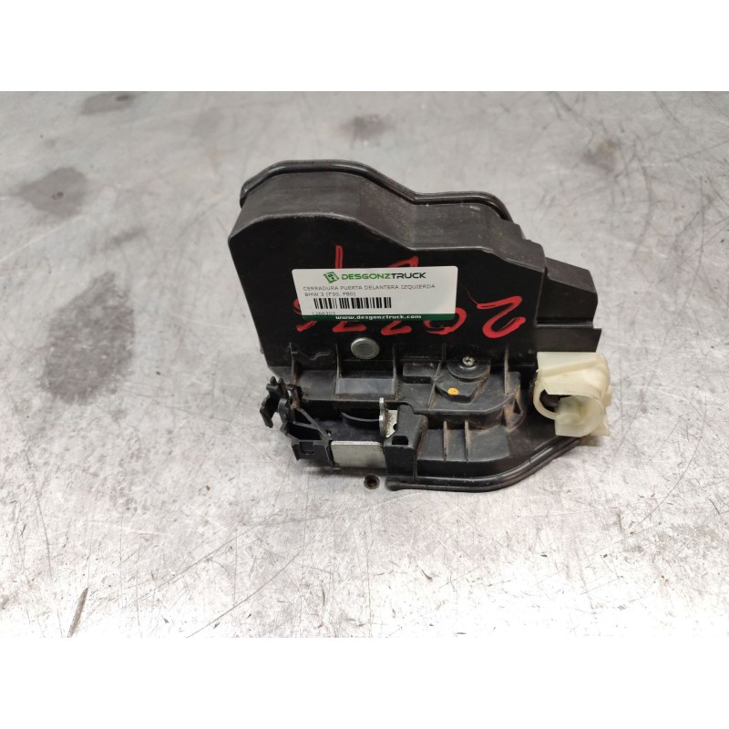 Recambio de cerradura puerta delantera izquierda para bmw 3 (f30, f80) 320 d xdrive referencia OEM IAM 7229461  4 PINS
