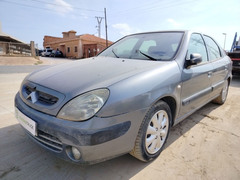 citroën xsara berlina del año 2004