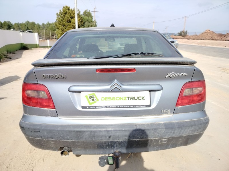 citroën xsara berlina del año 2004