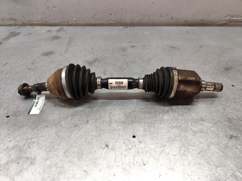 Recambio de transmision delantera izquierda para opel zafira b essentia referencia OEM IAM 24462251  