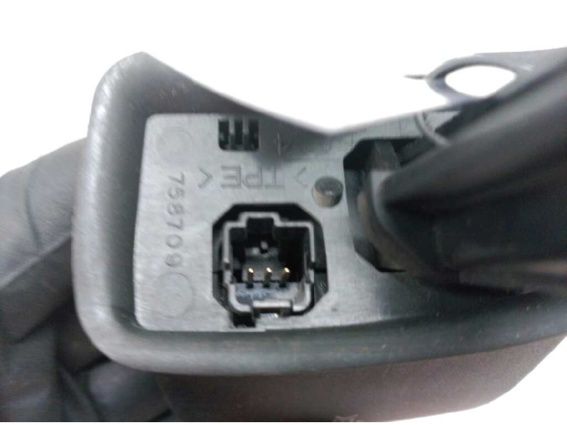 Recambio de mando radio para ford focus sportbreak (cap) ghia referencia OEM IAM   