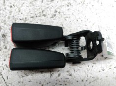 Recambio de enganche cinturon trasero izquierdo para ford focus sportbreak (cap) ghia referencia OEM IAM   