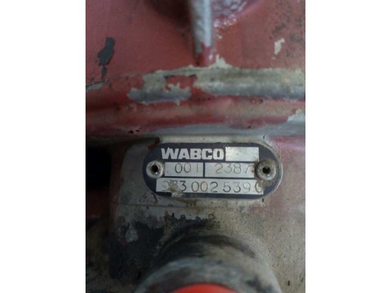 Recambio de valvula aire para mercedes trucks lk/ln2 1120 (201-211cv) referencia OEM IAM 9330025390  