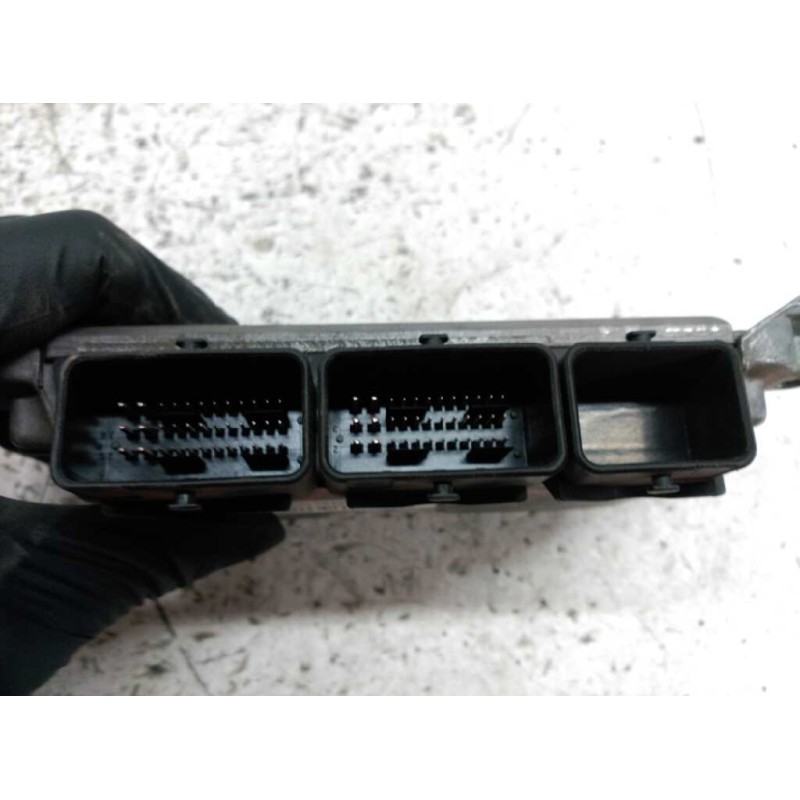 Recambio de centralita motor uce para citroen saxo 1.5 diesel referencia OEM IAM 0281001839 9630059880 BOSCH