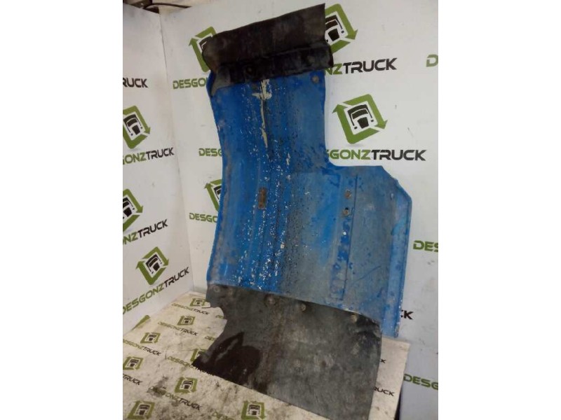 Recambio de guardabarros eje delantero derecho para scania trucks serie 3 143 h/ 450 (450cv) referencia OEM IAM   