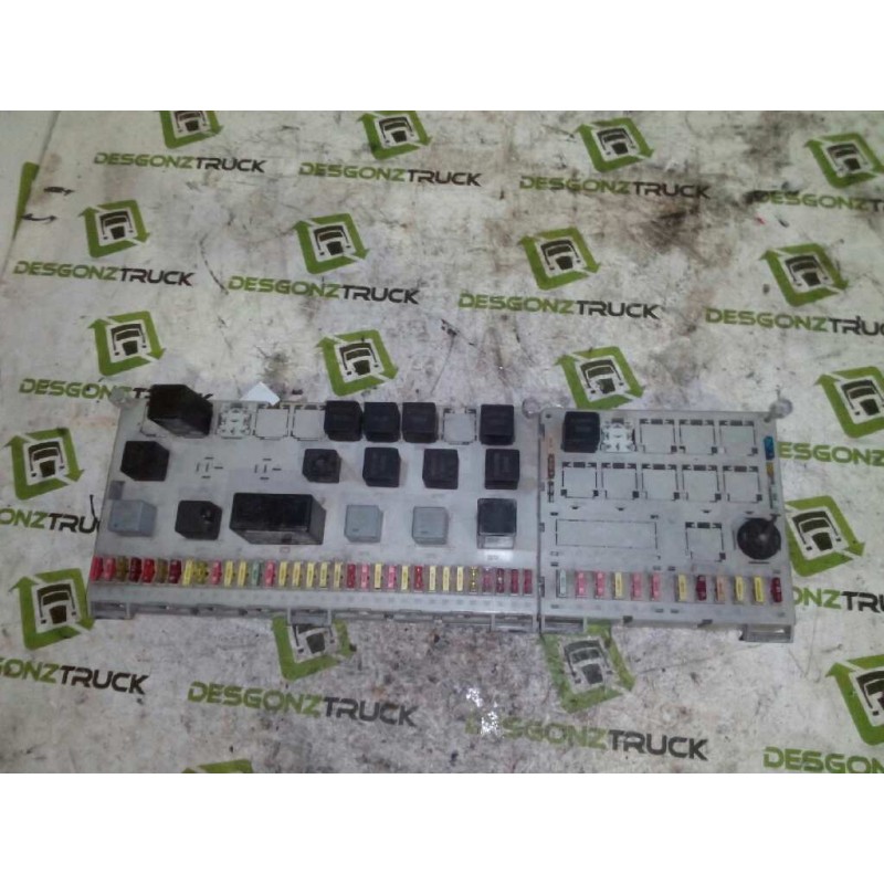 Recambio de caja reles / fusibles para scania trucks serie 4 164 l/480 (480cv) referencia OEM IAM 1320850 1300806 