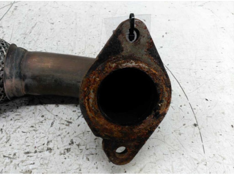 Recambio de flector tubo escape para ford focus berlina (cap) ambiente (d) referencia OEM IAM   