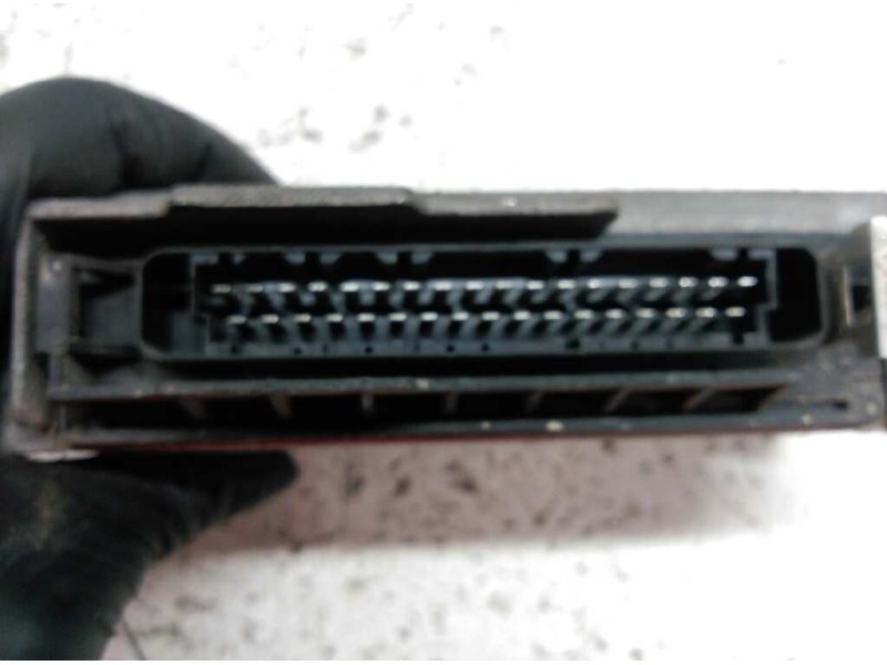 Recambio de centralita motor uce para fiat punto berlina (176) 1.1 referencia OEM IAM 7795574 IAW16FEB 