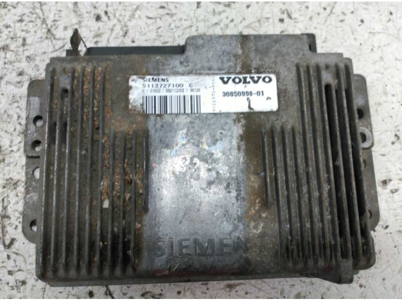 Recambio de centralita motor uce para volvo s40 berlina 1.9 diesel referencia OEM IAM 30850998 S113727100 SIEMENS
