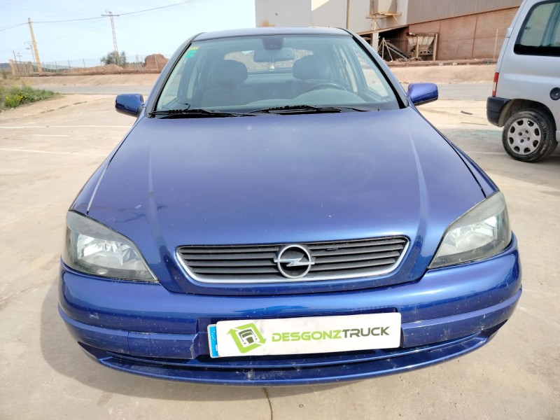 opel astra g berlina del año 2003