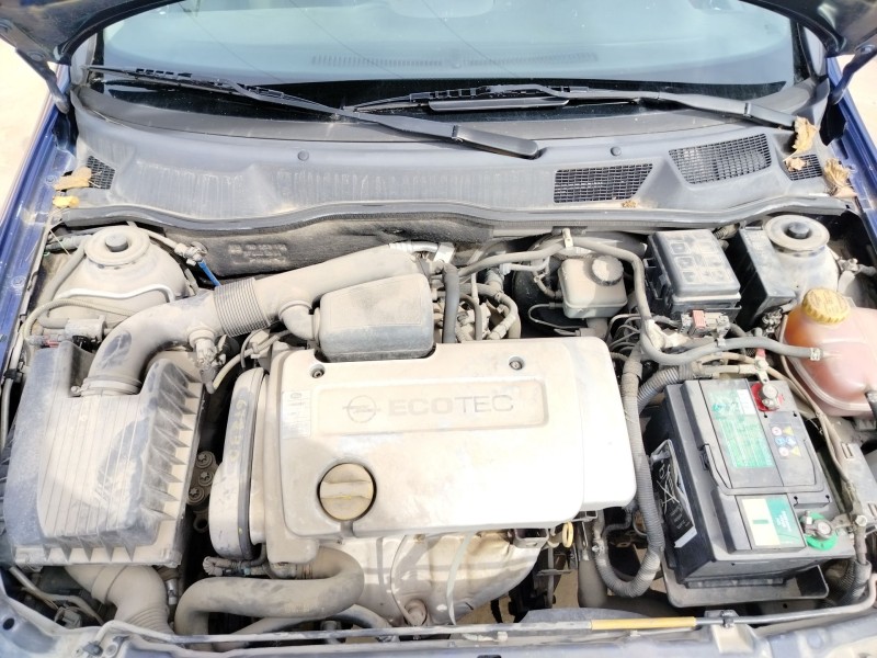 opel astra g berlina del año 2003