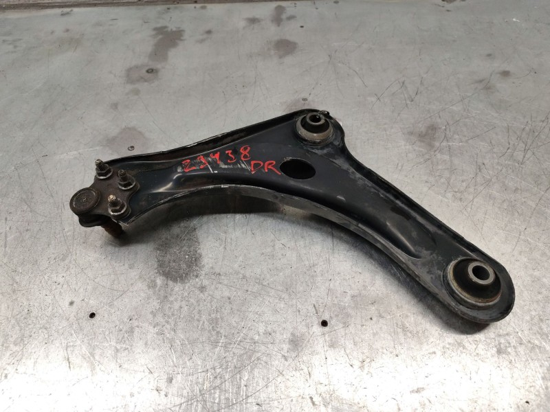 Recambio de brazo suspension inferior delantero derecho para citroën c3 lx referencia OEM IAM   