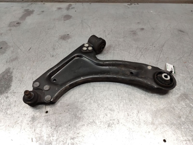 Recambio de brazo suspension inferior delantero izquierdo para opel meriva cosmo referencia OEM IAM   