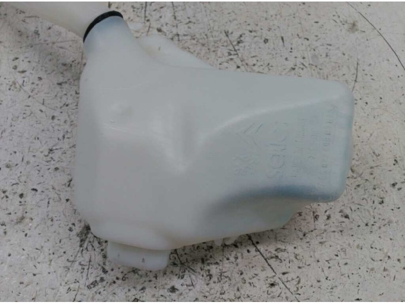 Recambio de deposito limpia para citroen c2 furio referencia OEM IAM 9640248980  