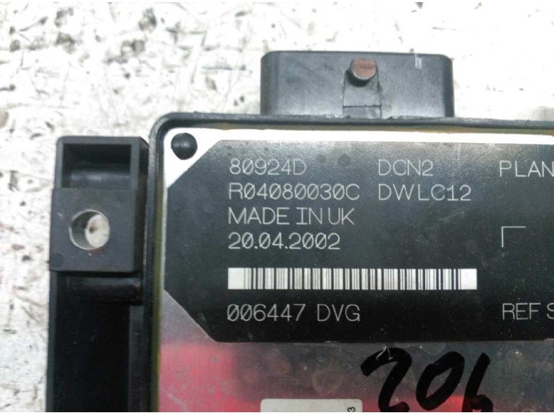 Recambio de centralita motor uce para peugeot 206 berlina x-line referencia OEM IAM 9641390180 9646672880 R04080030C
