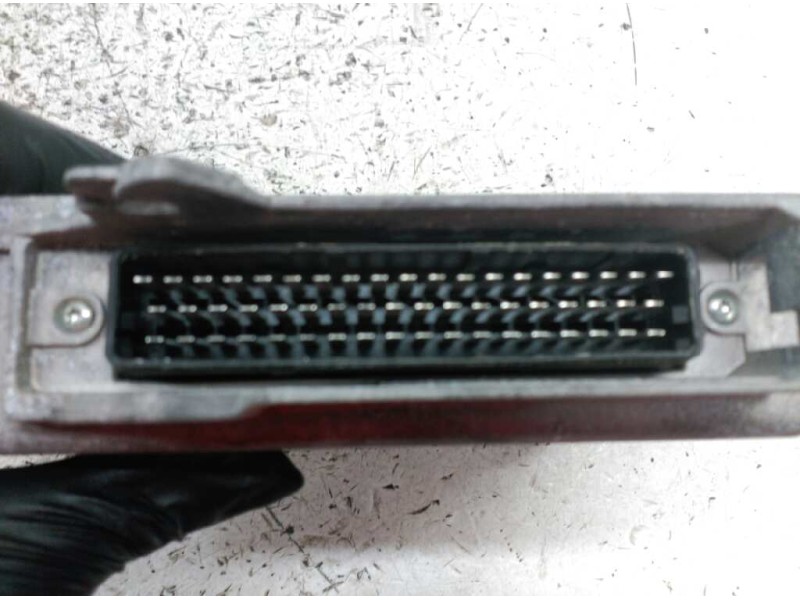 Recambio de centralita motor uce para peugeot 206 berlina referencia OEM IAM 9637086880  