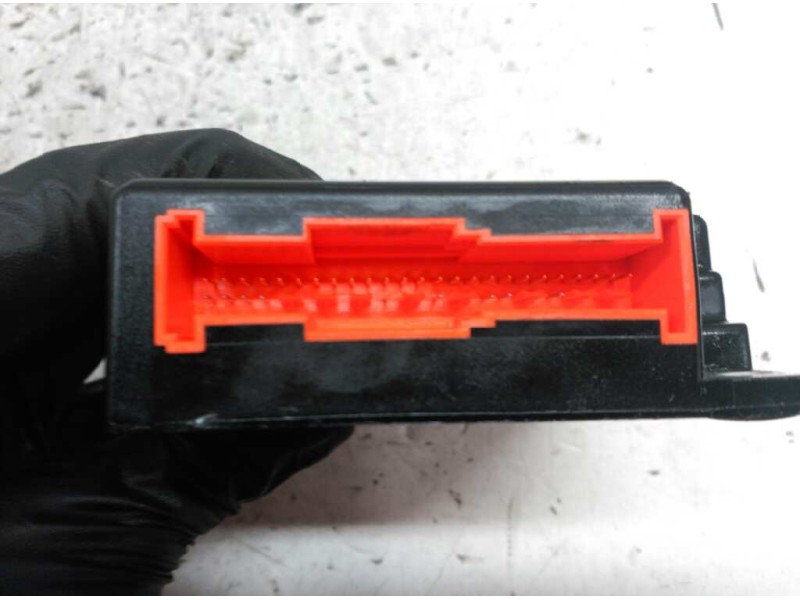 Recambio de centralita airbag para citroen c2 empresa referencia OEM IAM 9656888880 LV5A26A8D4 