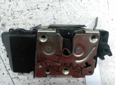 Recambio de cerradura puerta trasera izquierda para citroen xsara berlina 1.8 vts referencia OEM IAM    2