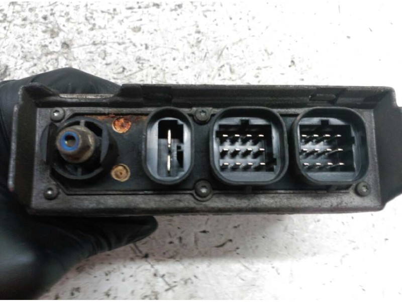 Recambio de centralita motor uce para renault laguna (b56) 2.2 dt rxe referencia OEM IAM 7700106970 216250737 