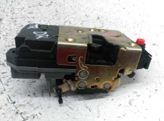 Recambio de cerradura puerta trasera derecha para peugeot 206 berlina xr referencia OEM IAM    2