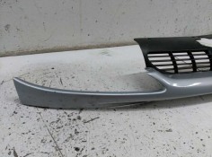 Recambio de rejilla delantera central para peugeot 206 berlina look referencia OEM IAM    2