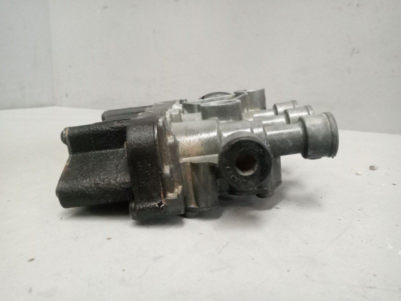 Recambio de valvula solenoide para iveco stralis (as) 11.1 diesel referencia OEM IAM 4728800300  472880