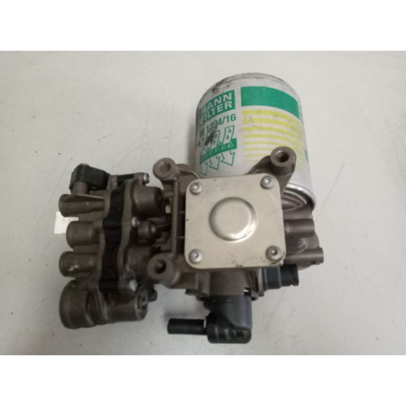 Recambio de valvula aire para iveco stralis (as) 11.1 diesel referencia OEM IAM K040604N00  LA8606
