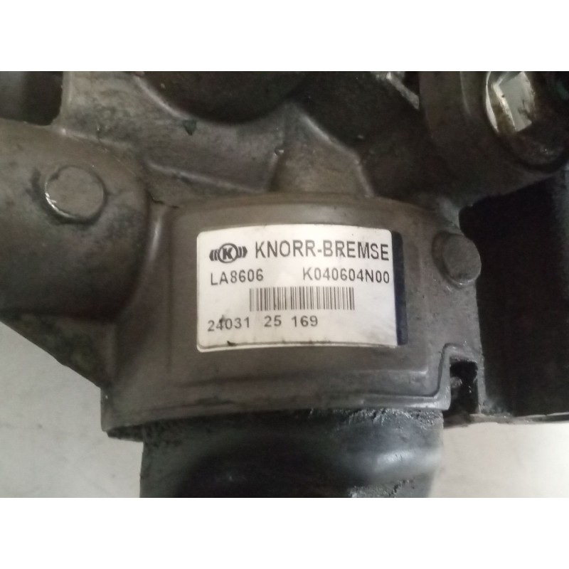 Recambio de valvula aire para iveco stralis (as) 11.1 diesel referencia OEM IAM K040604N00  LA8606