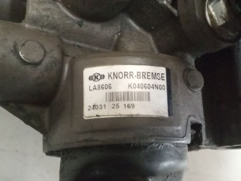 Recambio de valvula aire para iveco stralis (as) 11.1 diesel referencia OEM IAM K040604N00  LA8606